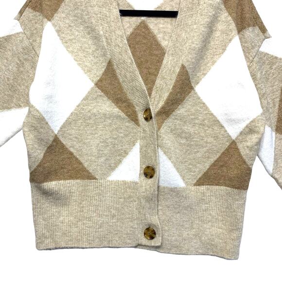 Ann Taylor Factory Argyle Plaid Button Front Cropped Sweater Women's Sz S Beige - Picture 3 of 6